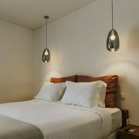 Refugio Da Rainha Moledo (Lisbon)