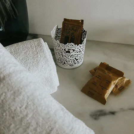 Bed & Breakfast Refugio Da Rainha Moledo (Lisbon)